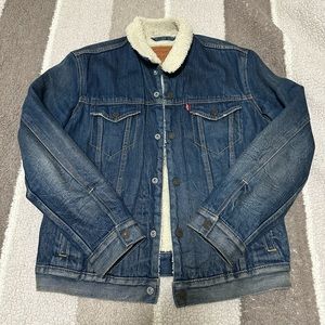Levi’s jean jacket men’s